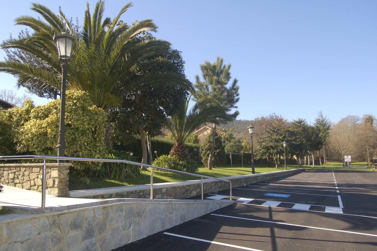Hotel Lupa San Juan de Pinera Exterior photo